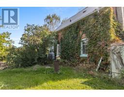 101 Waite Street S, Whitewater Region, ON K0J1V0 Photo 17