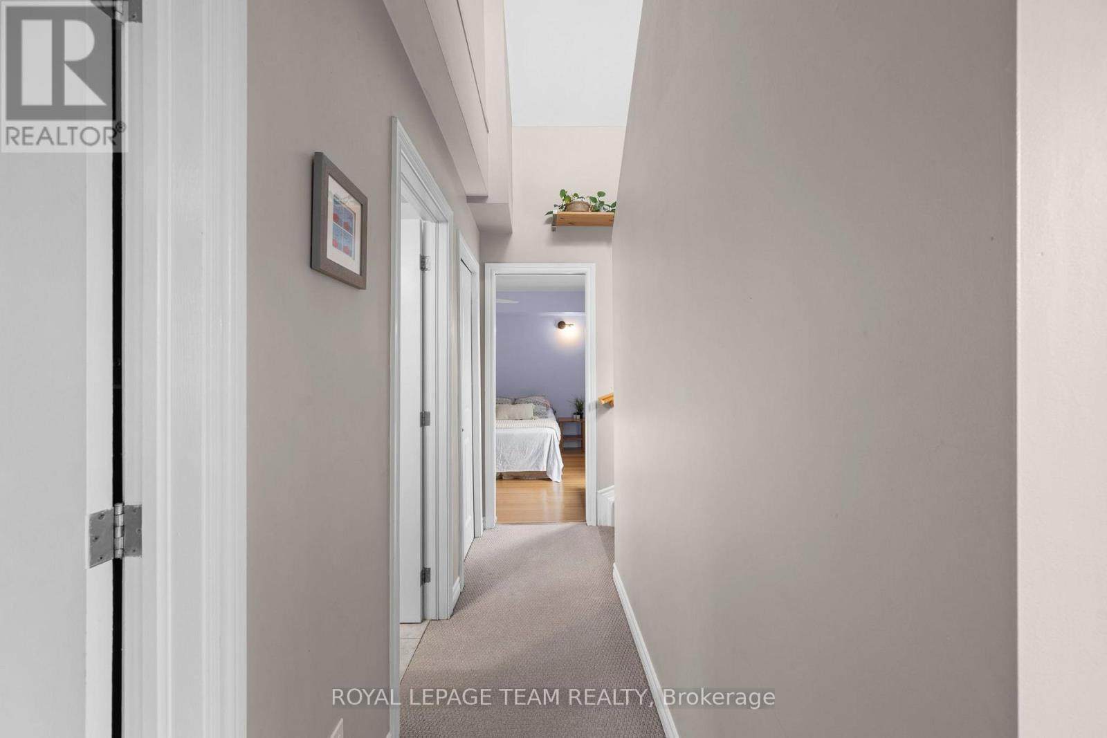 2 Bed, 2 Bath House for Sale in Ottawa – B – 92 HOLLAND AVENUE, Ottawa – MLS# X13815866 - Image 15