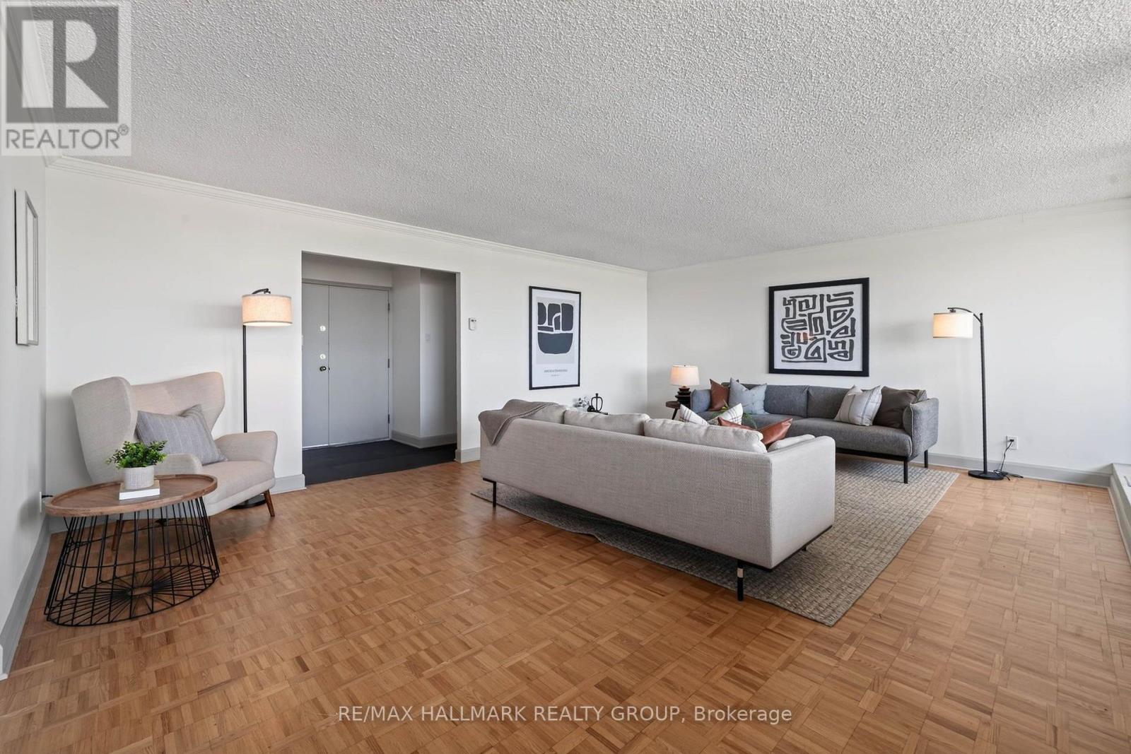 3 Bed, 3 Bath House for Sale in Ottawa – 2005 – 1285 CAHILL DRIVE, Ottawa – MLS# X13815916 - Image 9