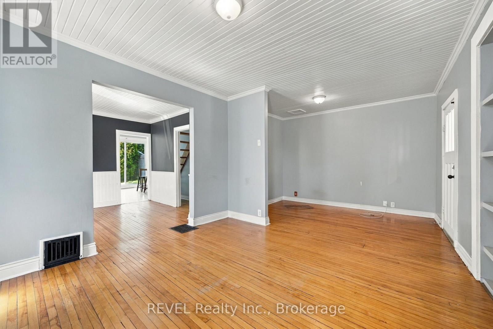 61 PATRICIA STREET - Image 10