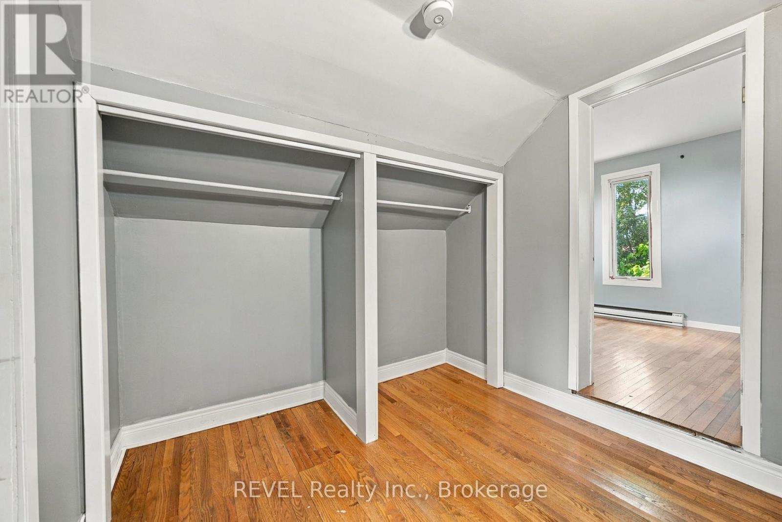61 PATRICIA STREET - 22
