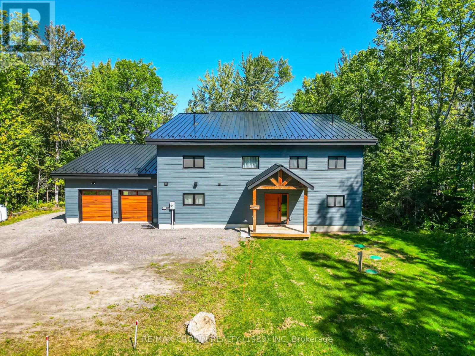 Property for sale at 560 PINECREEK CRESCENT