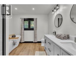 560 Pinecreek Crescent, Callander, ON P0H1H0 Photo 20