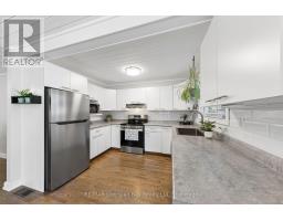 Kitchen - 59 Broad Street, Penetanguishene, ON L9M1G4 Photo 6