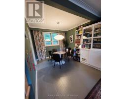 Upper - 800 Davenport Road, Toronto, ON M6G2B3 Photo 11