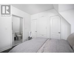28 Macklem Avenue, Toronto, ON M6J3M2 Photo 17