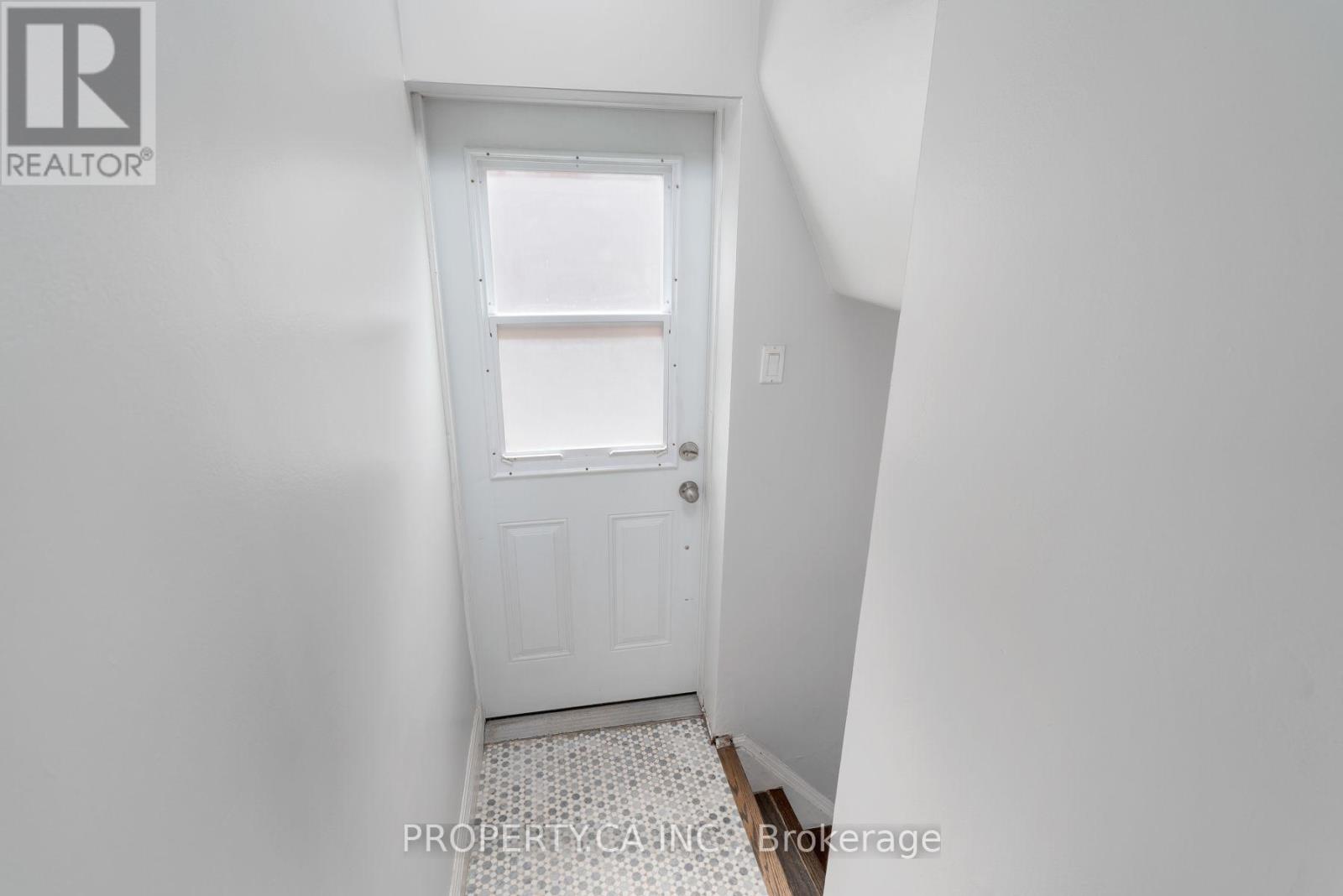 573 NORTHCLIFFE BOULEVARD - Image 17