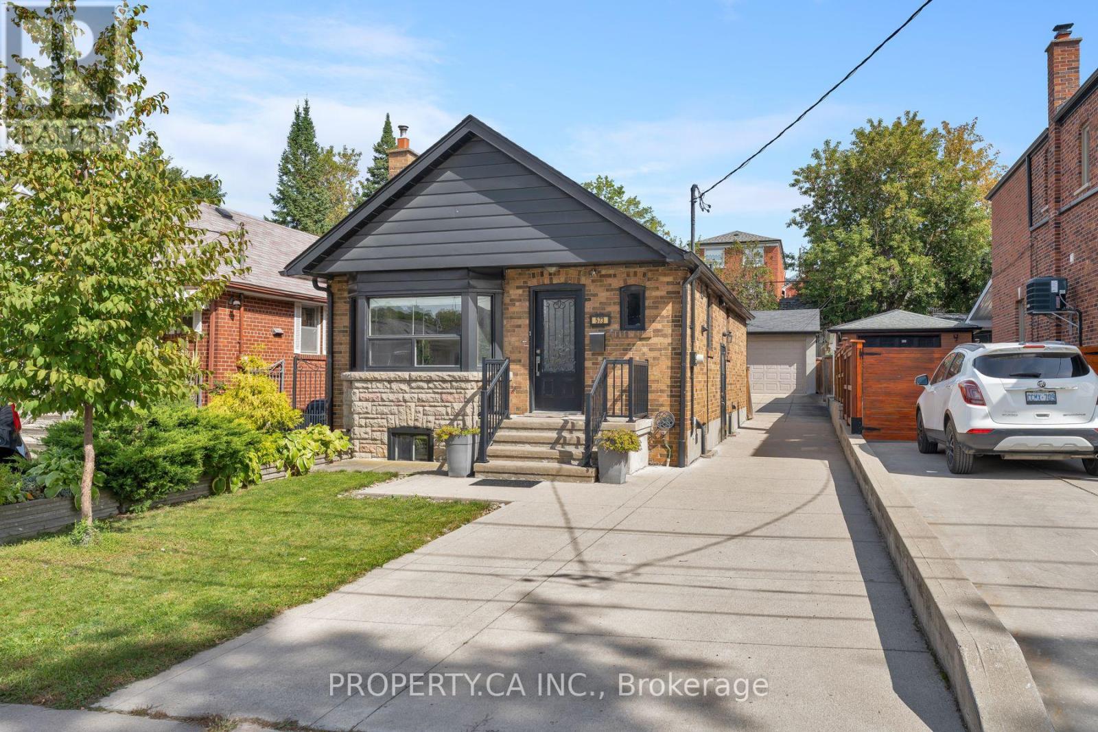 573 NORTHCLIFFE BOULEVARD - 2