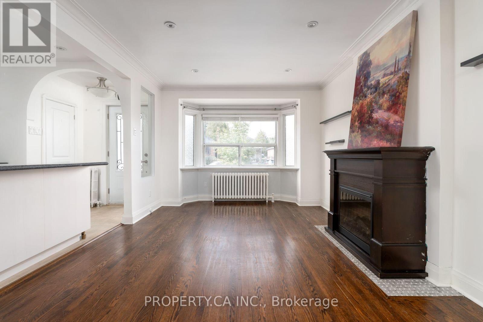 573 NORTHCLIFFE BOULEVARD - 9