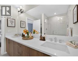 712 Sovereign Common Sw, Calgary, AB T3C3Y3 Photo 34