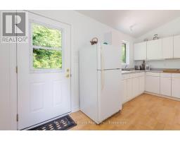 550 Huron Road N, South Bruce Peninsula, ON N0H1X0 Photo 9