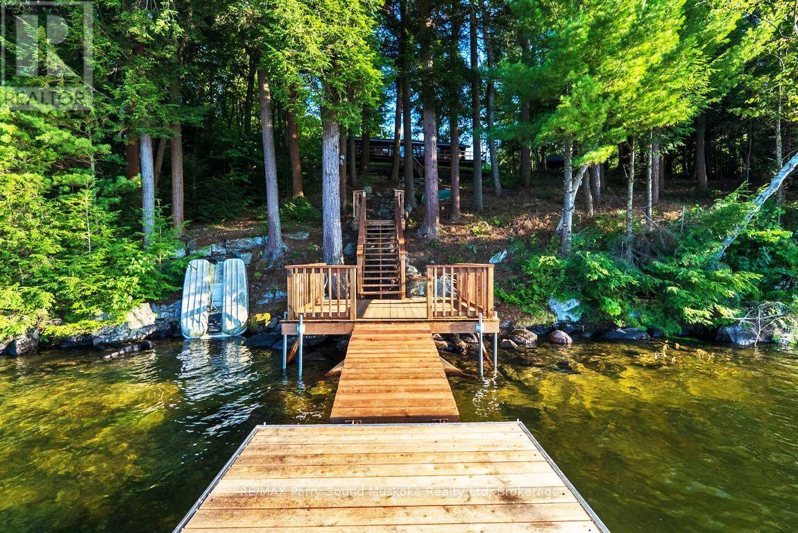 Property for sale at 33 HOUSTON LANE
