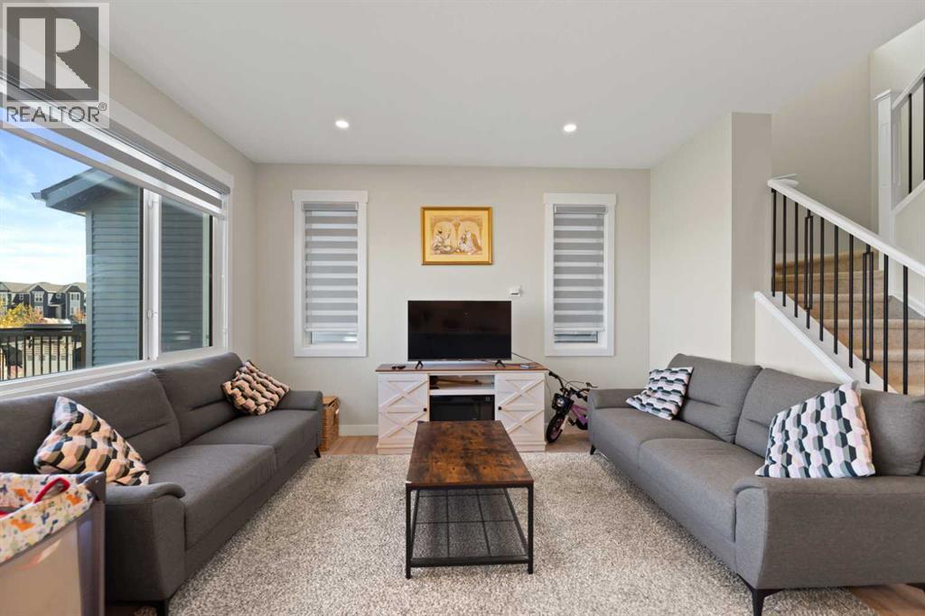 86 Corner Glen Gardens NE - 17