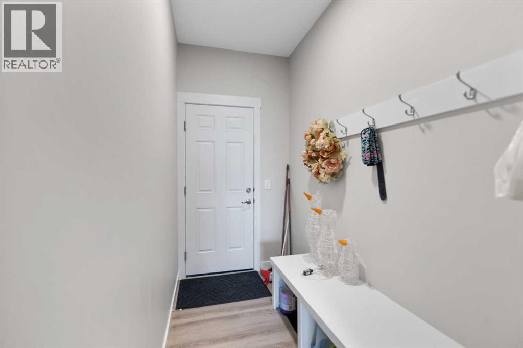 86 Corner Glen Gardens NE - 19