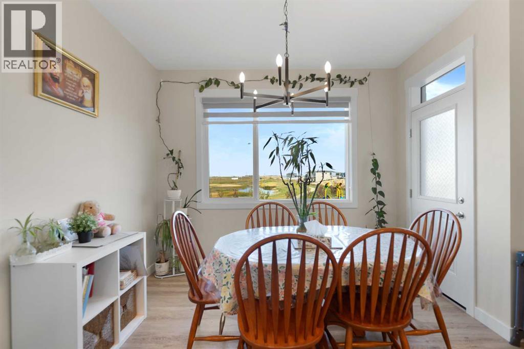 86 Corner Glen Gardens NE - 20