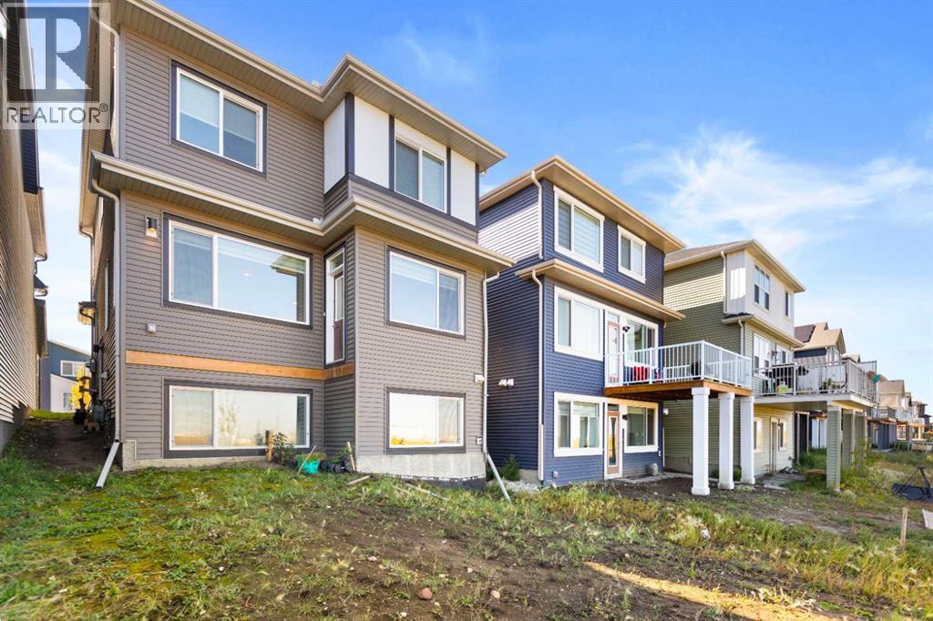 86 Corner Glen Gardens NE - 34