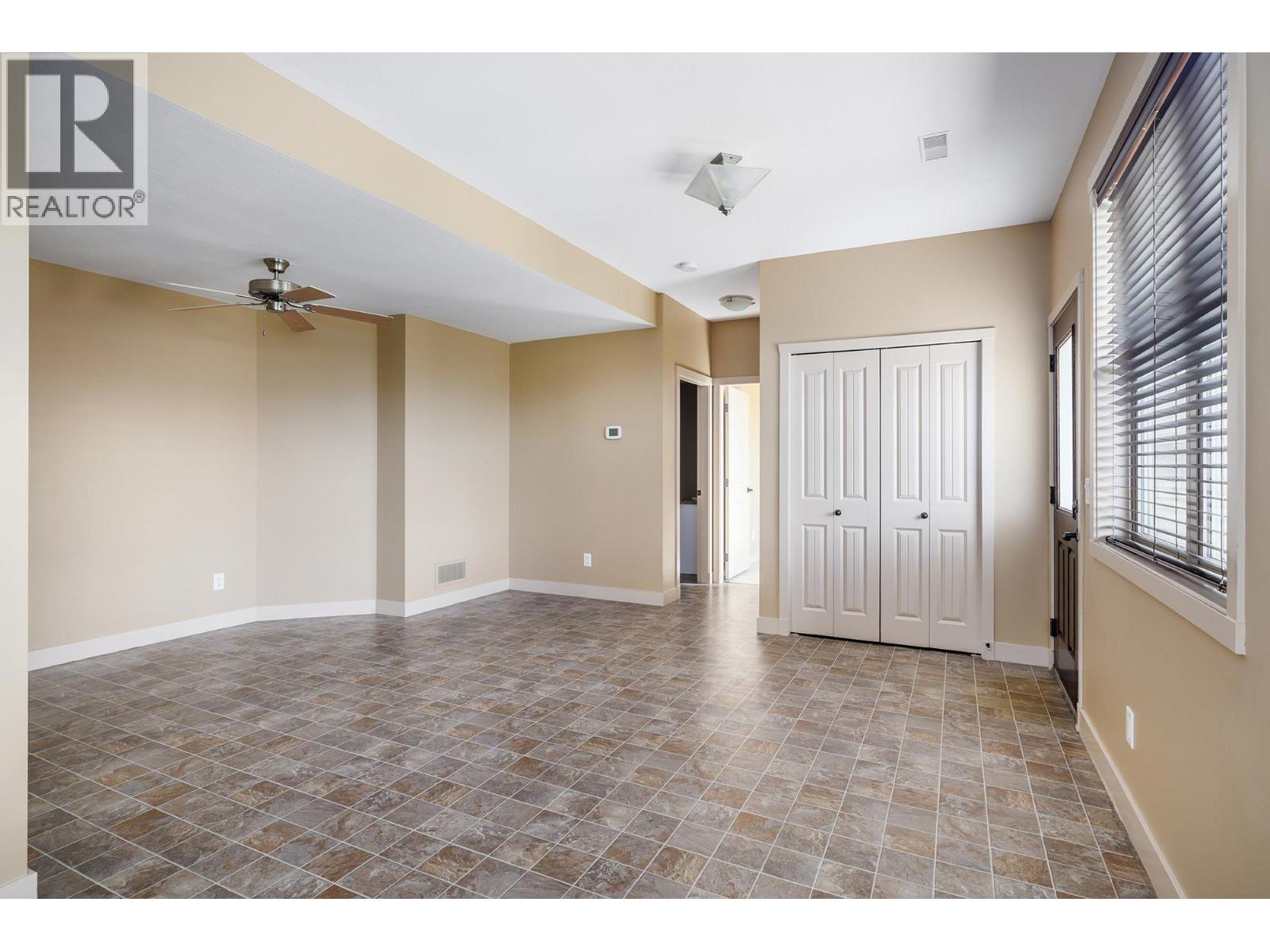  1377 Glenview Avenue, Kelowna