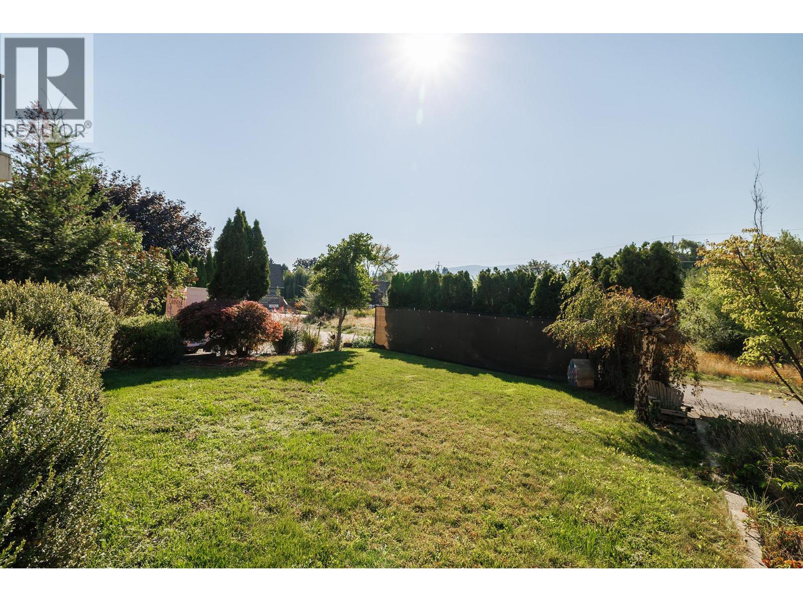  1377 Glenview Avenue, Kelowna