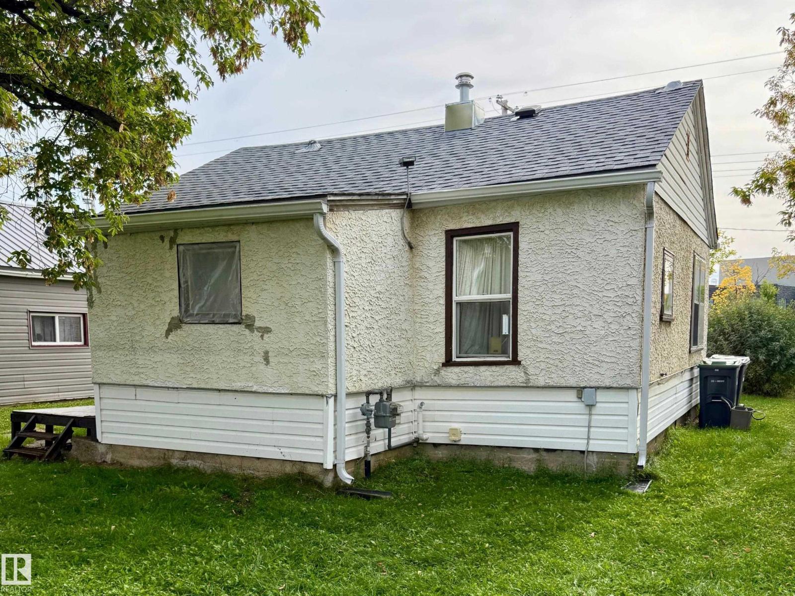 806 16 AV, Cold Lake, Alberta, T9M1L2, Cold Lake, Alberta — photo 3 of 5