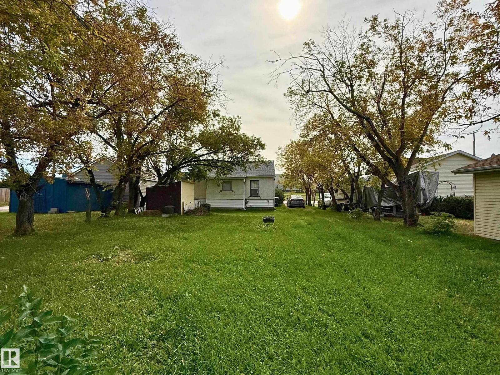 806 16 AV, Cold Lake, Alberta, T9M1L2, Cold Lake, Alberta — photo 5 of 5