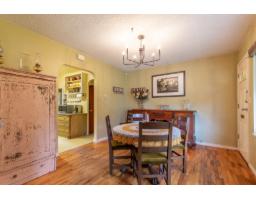 13221 112b Avenue, Surrey, BC V3R2H4 Photo 18
