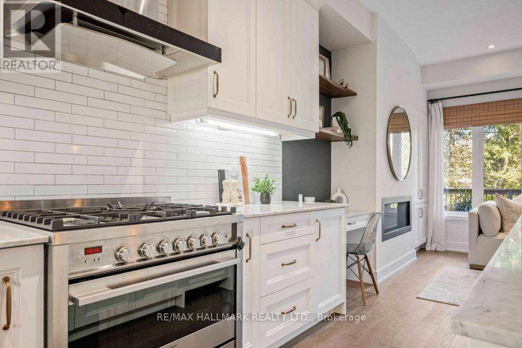 77 BENSON AVENUE - 16