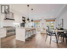 77 Benson Avenue, Richmond Hill, ON L4C4E5 Photo 12