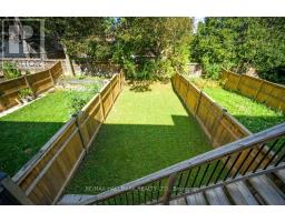 77 Benson Avenue, Richmond Hill, ON L4C4E5 Photo 30