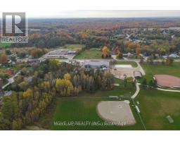 10 Greengage Road, Clearview, ON L0M1S0 Photo 6