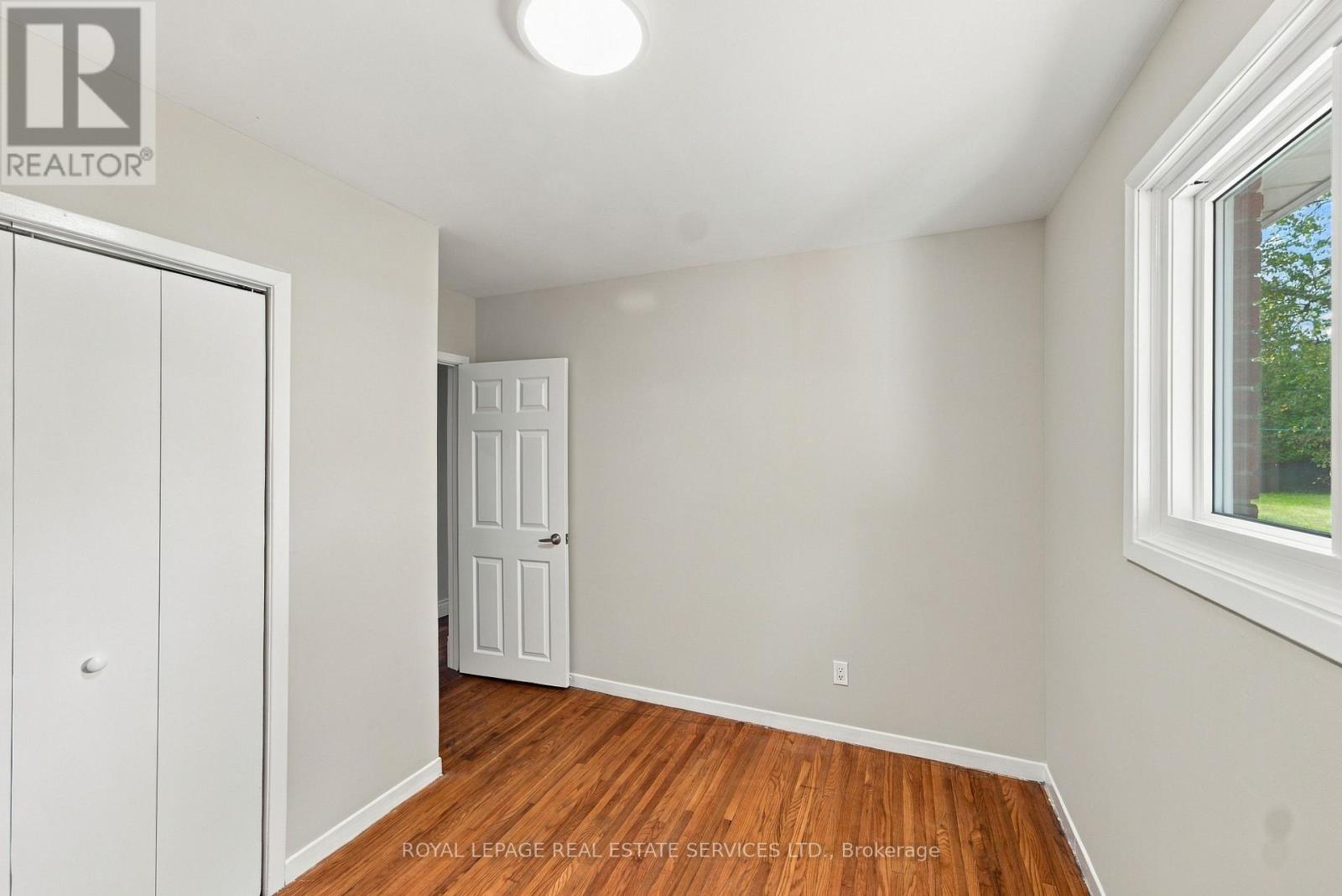 1191 15 SIDE ROAD - 25