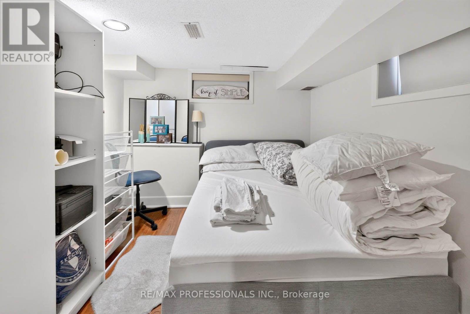 17 FIFTH STREET - 27