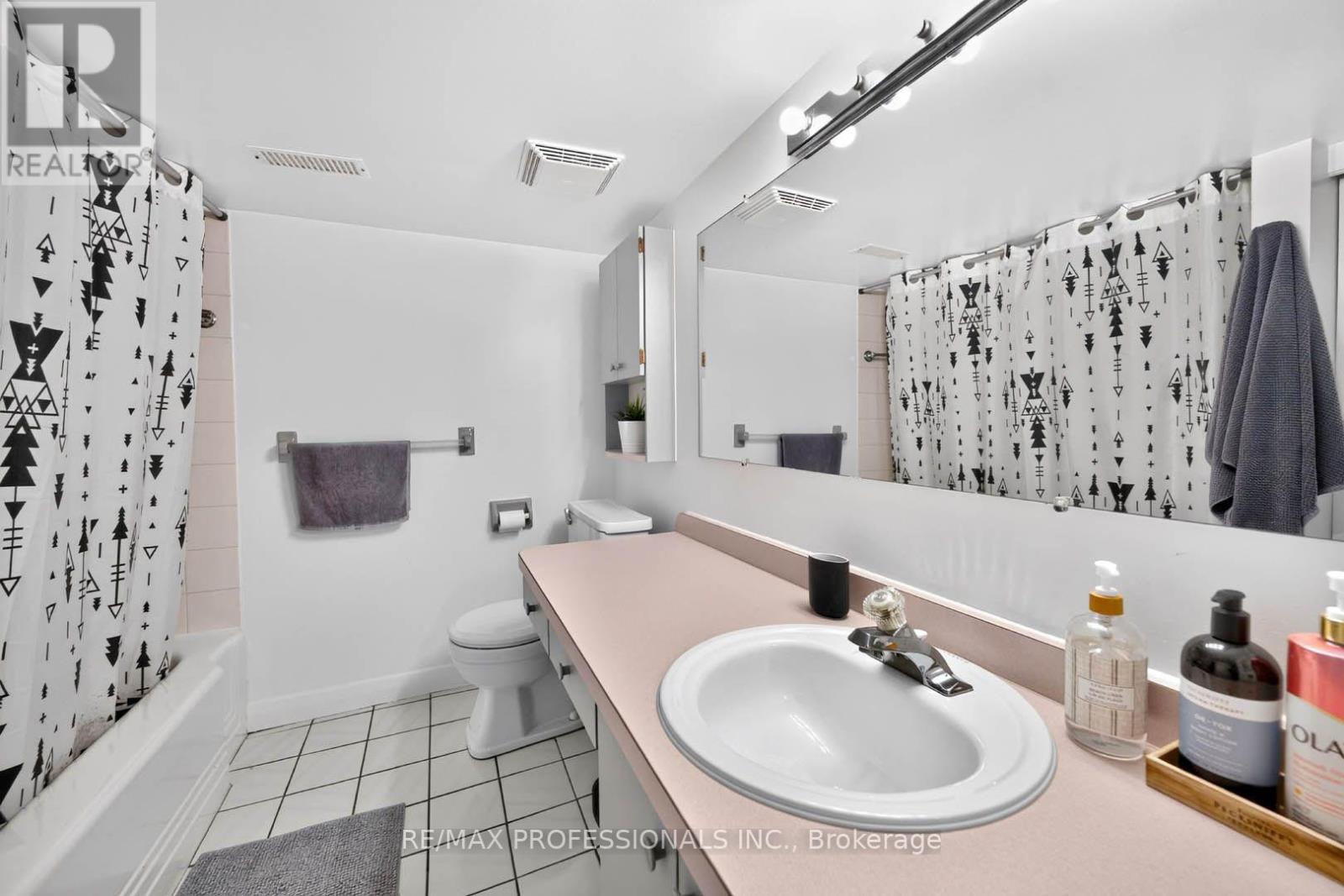 17 FIFTH STREET - Image 29
