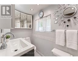 253 Eaglewood Boulevard, Mississauga, ON L5G1V9 Photo 16