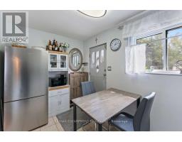 Laundry room - 253 Eaglewood Boulevard, Mississauga, ON L5G1V9 Photo 6