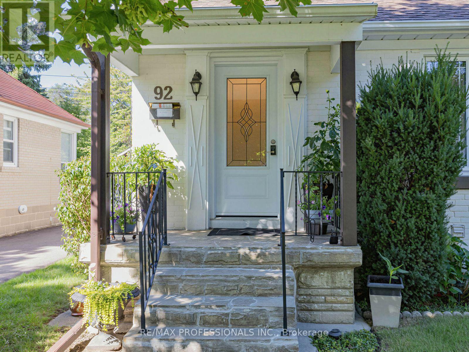 Photo of 92 WESTROSE AVENUE