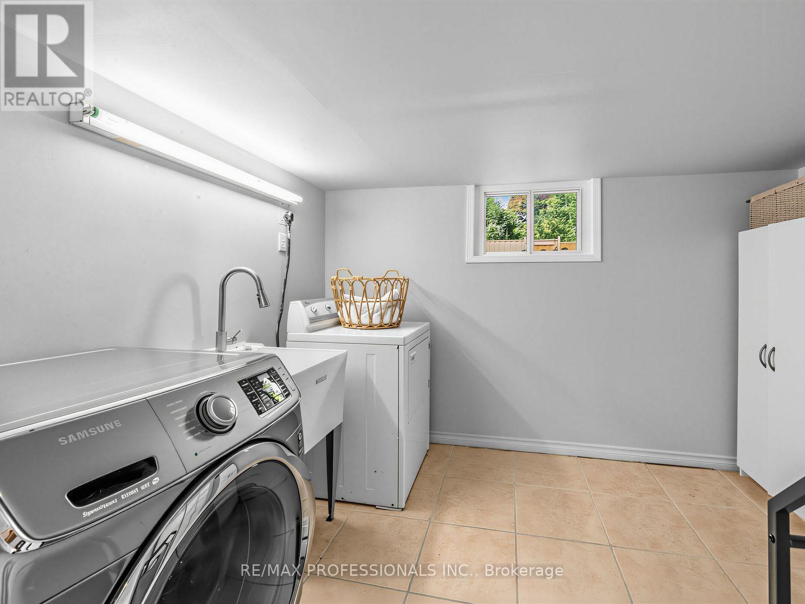 92 WESTROSE AVENUE - 35