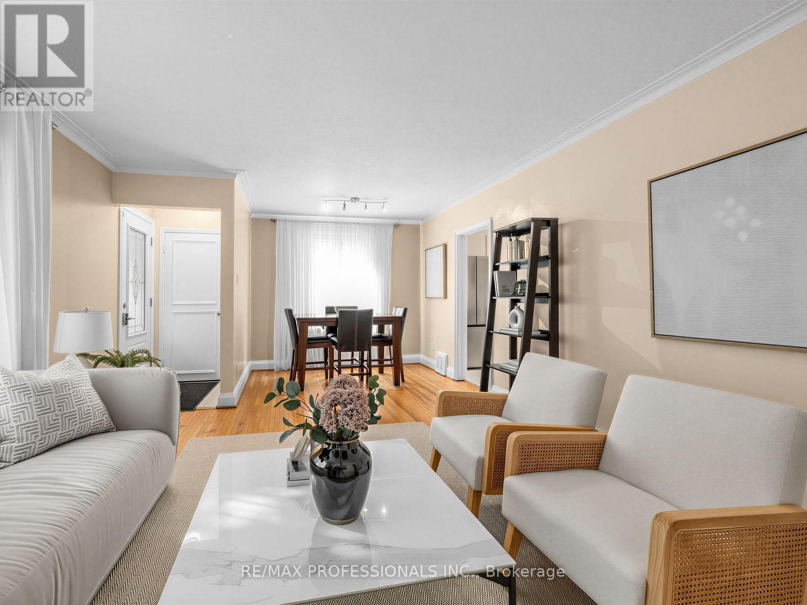 92 WESTROSE AVENUE - 7
