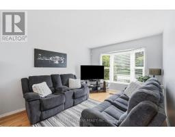 Bedroom - 3193 Maderna Road, Burlington, ON L7M2W3 Photo 6