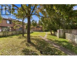 7009 Bilberry Drive, Ottawa, ON K1C2C2 Photo 20