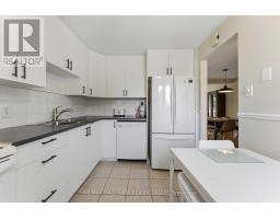 7009 Bilberry Drive, Ottawa, ON K1C2C2 Photo 9