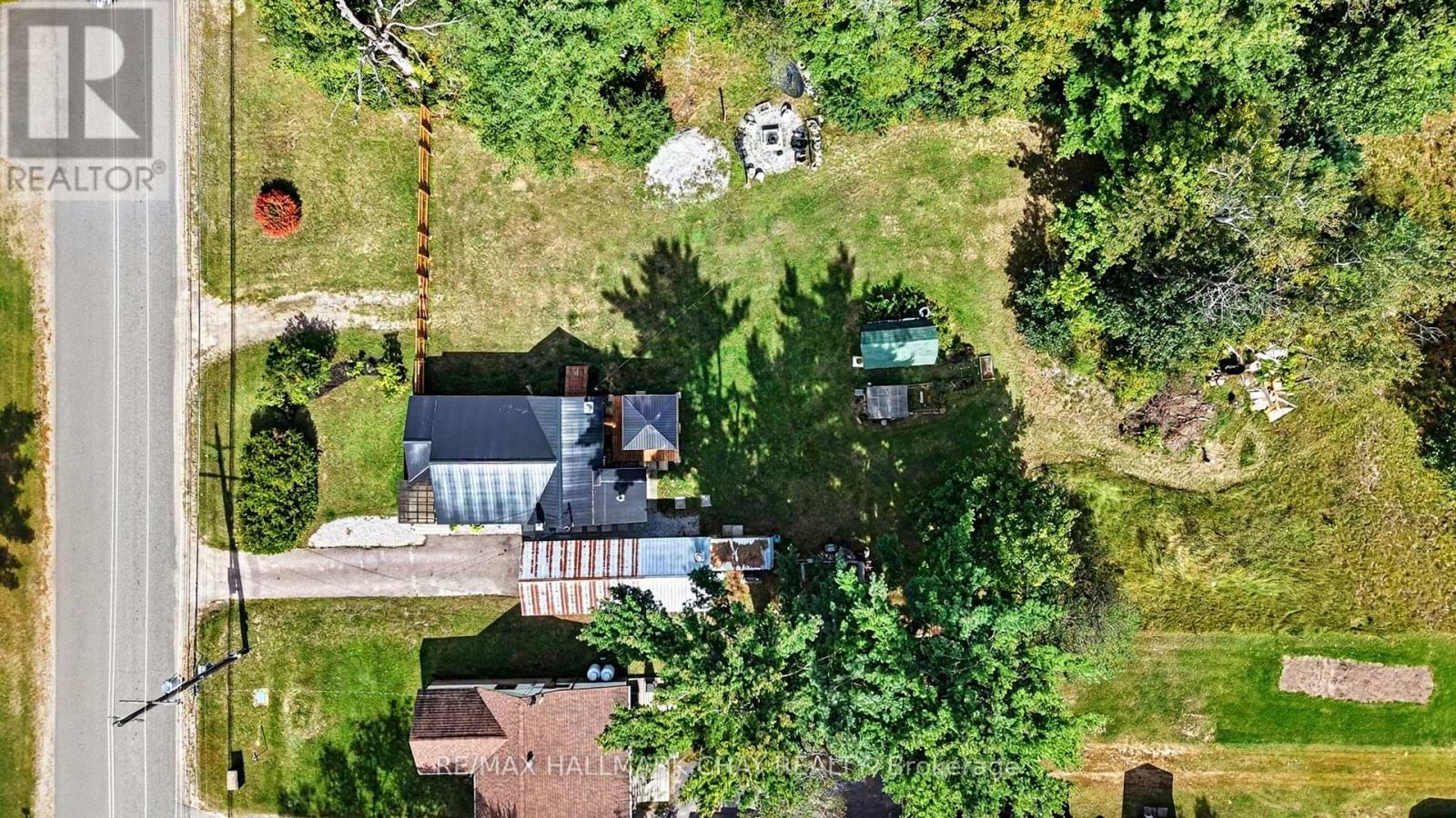 1194 Winhara Road, Gravenhurst (Muskoka (S)), Ontario, P1P1R1, Gravenhurst (Muskoka (S)), Ontario — photo 3 of 5