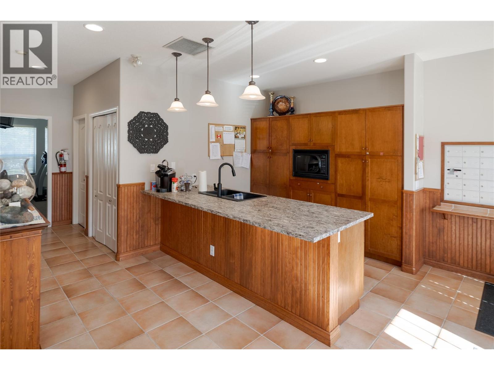 140 3788 Bird Place, Kelowna