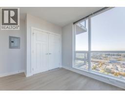 2501 2968 Glen Drive, Coquitlam, BC V3B0C4 Photo 12