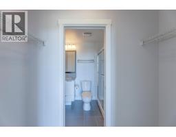 2501 2968 Glen Drive, Coquitlam, BC V3B0C4 Photo 10