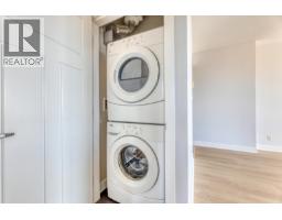 2501 2968 Glen Drive, Coquitlam, BC V3B0C4 Photo 15