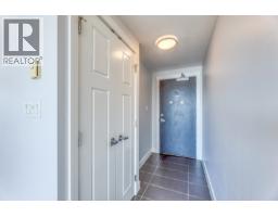 2501 2968 Glen Drive, Coquitlam, BC V3B0C4 Photo 16