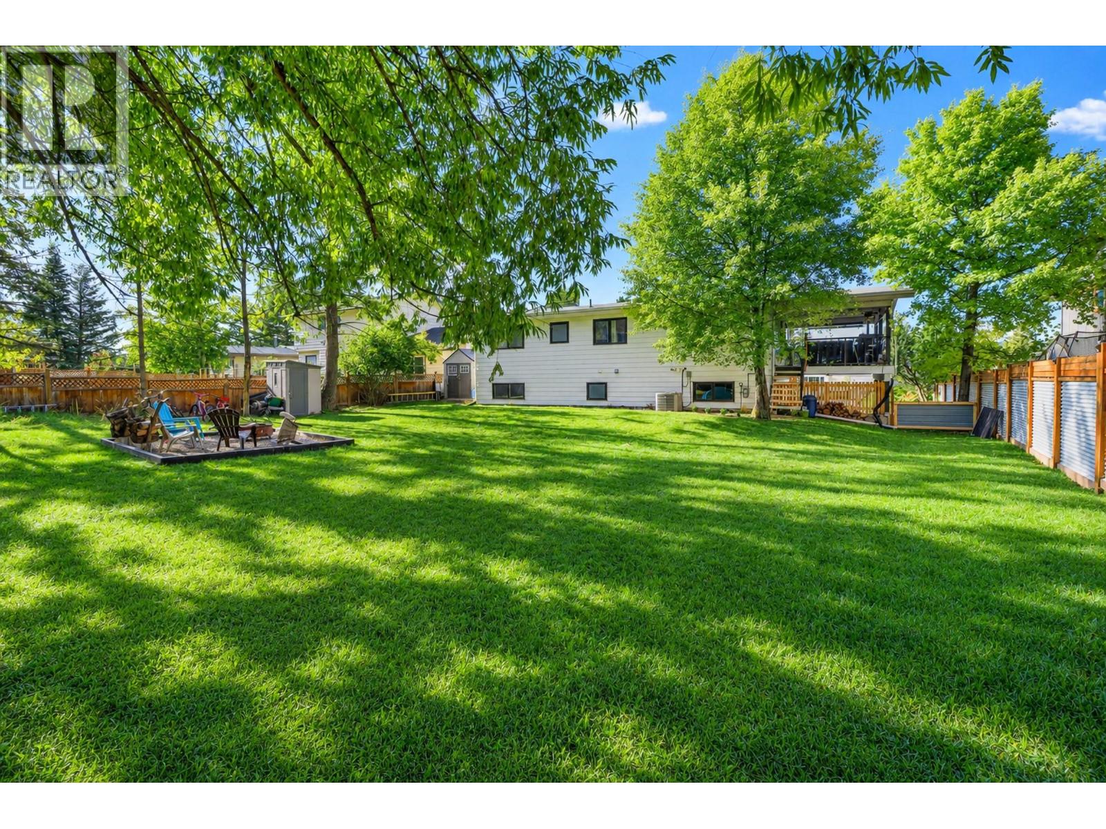 34 of 37 - 1816 Mt Connell Crescent