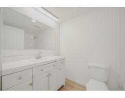 107 15020 North Bluff Road, White Rock, BC V4B5A4 Photo 15