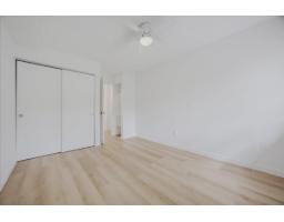 107 15020 North Bluff Road, White Rock, BC V4B5A4 Photo 12