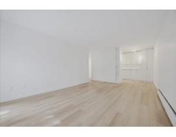 107 15020 North Bluff Road, White Rock, BC V4B5A4 Photo 10